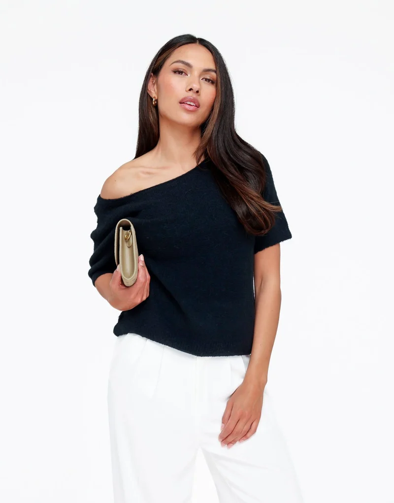 Zwarte Zachte Off Shoulder SS - Trui