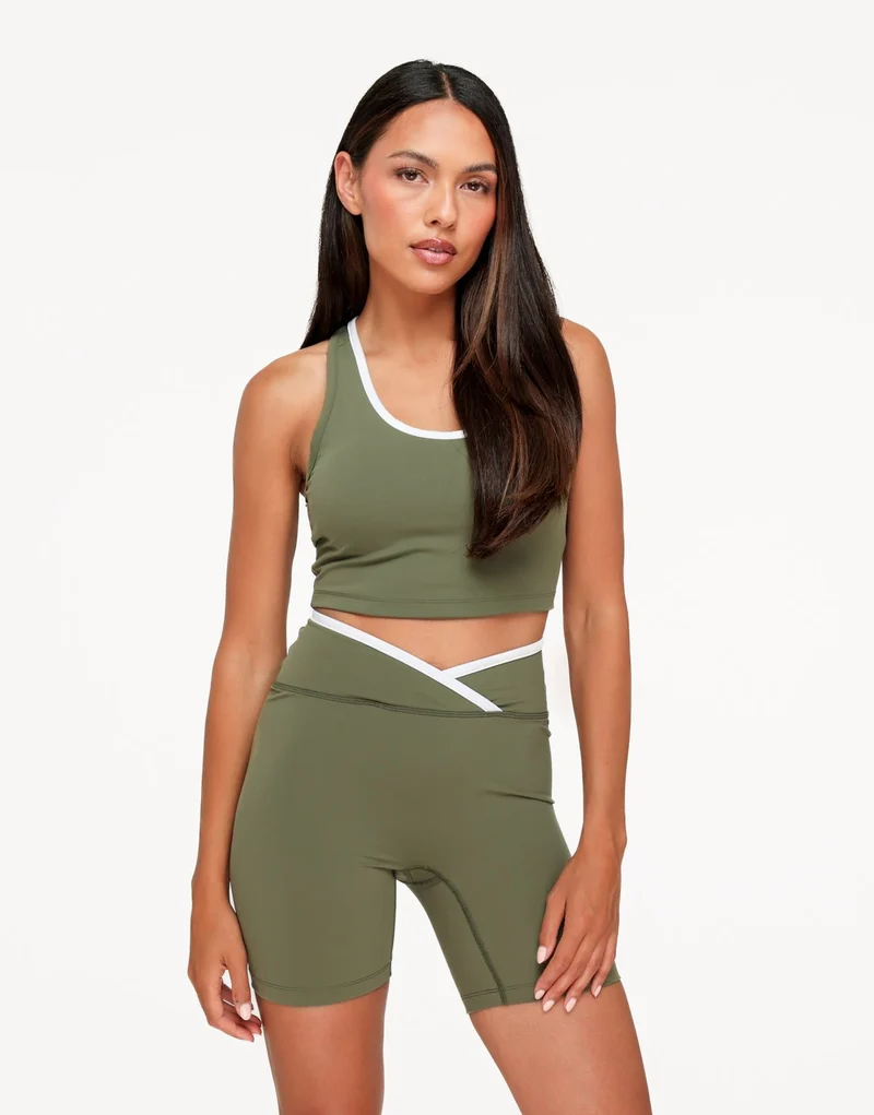 Khaki Korte The Sport Edit - Set