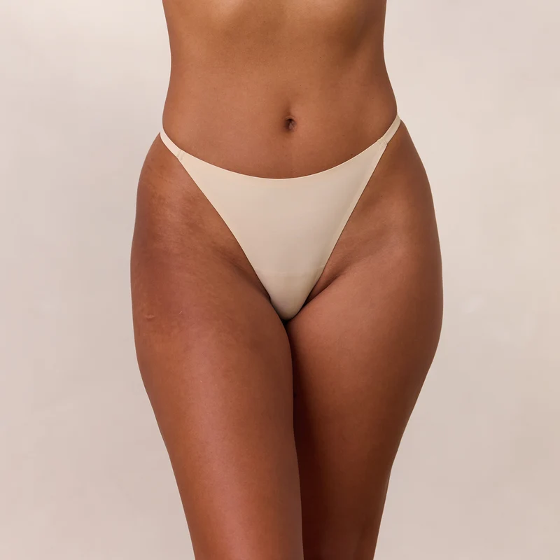Everyday Form G-String - Vanille