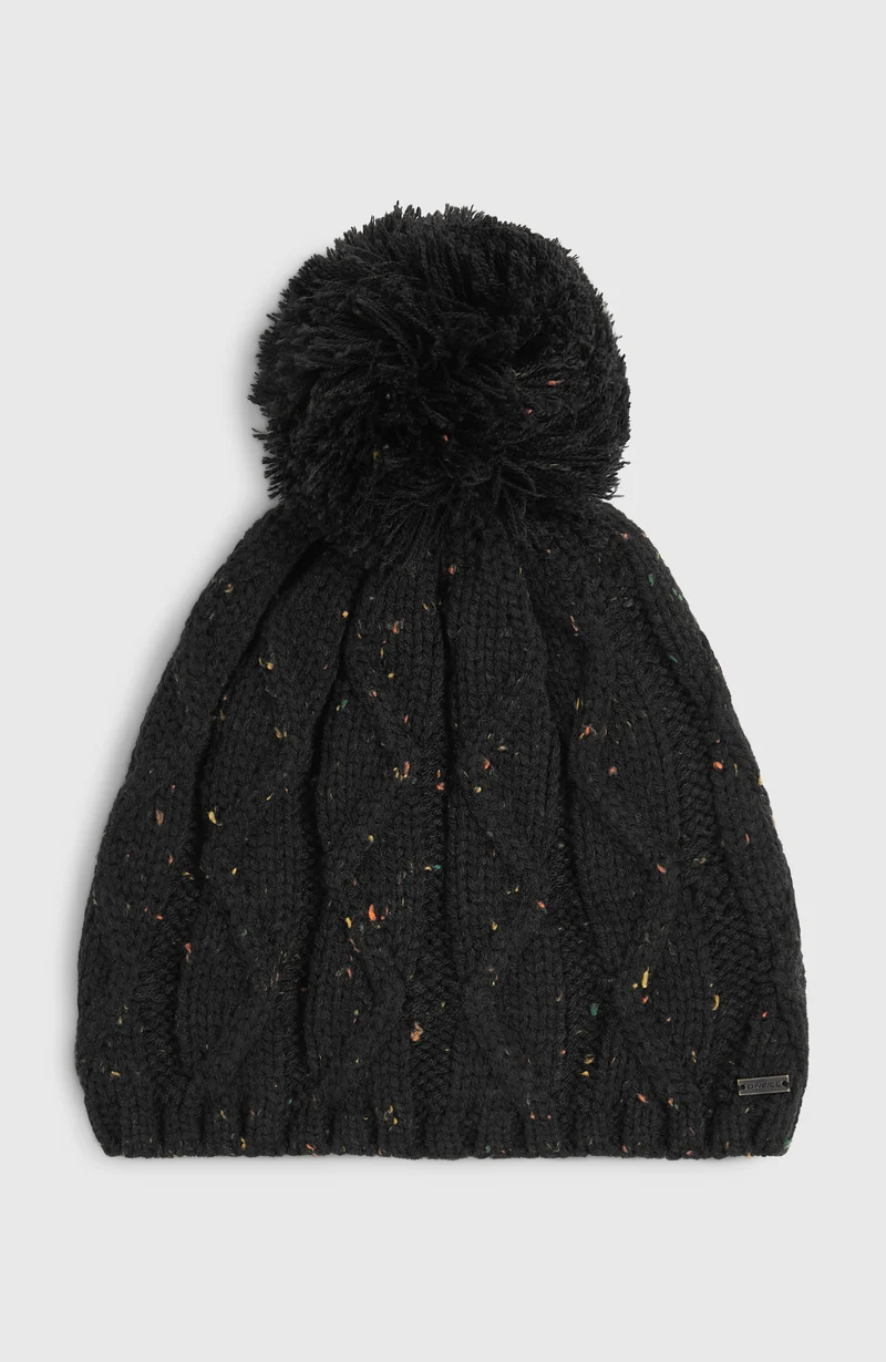 Nora muts | Black Out