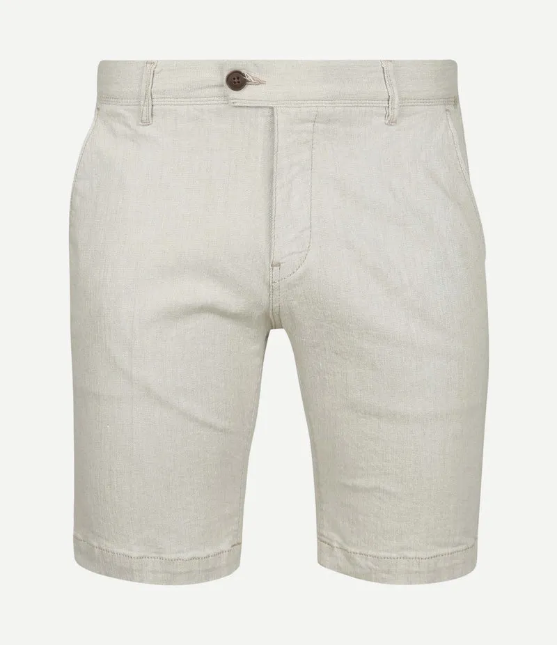 V9 chino short ecru