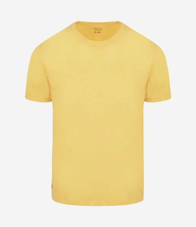 The steve t-shirt geel
