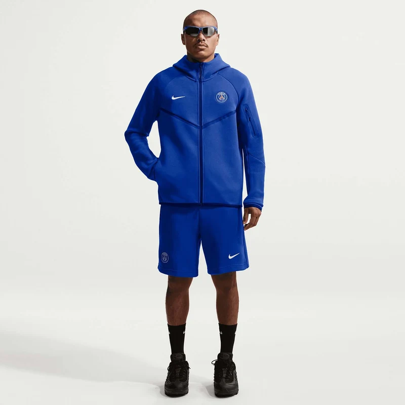 Paris Saint-Germain Tech Fleece Windrunner