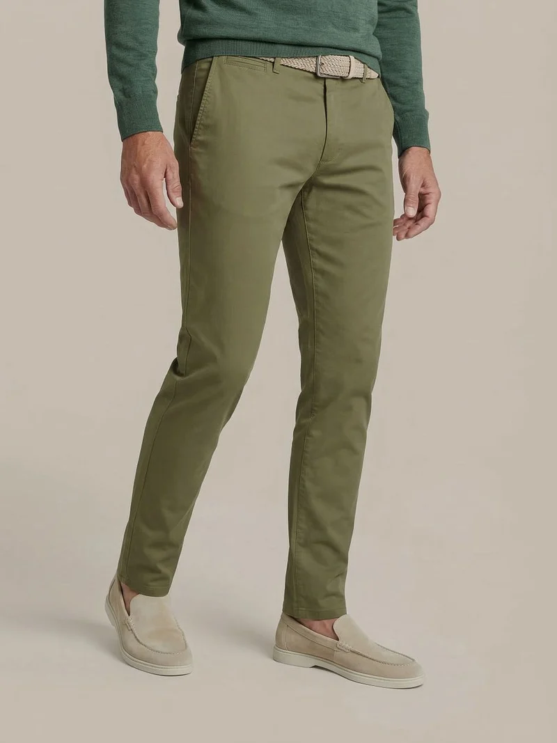 Chino Plato light olive